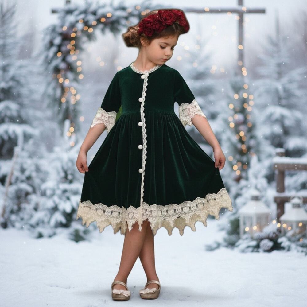 Trish Scully Winter Fancy Dress Emerald green with white lace size girls 7